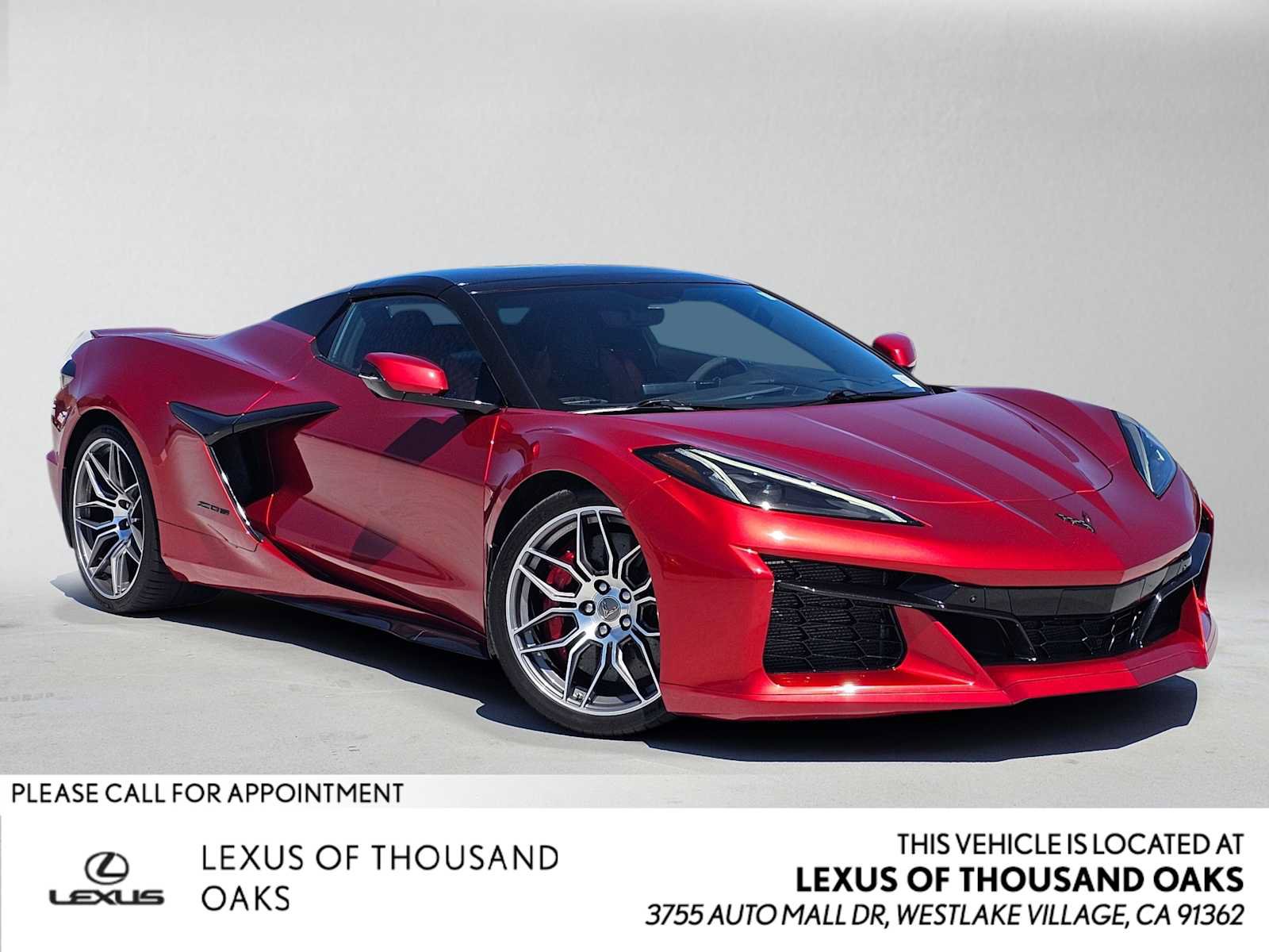 Used 2023 Chevrolet Corvette Z06 RWD image 1