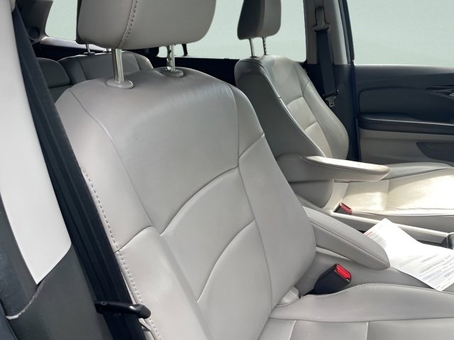 Used 2017 Honda Pilot Touring image 8