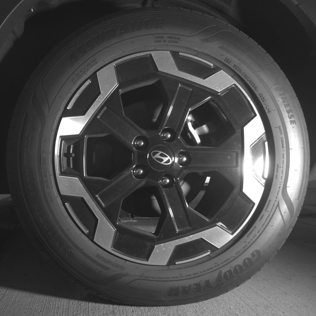 Used 2025 Hyundai Santa Fe SEL FWD image 12