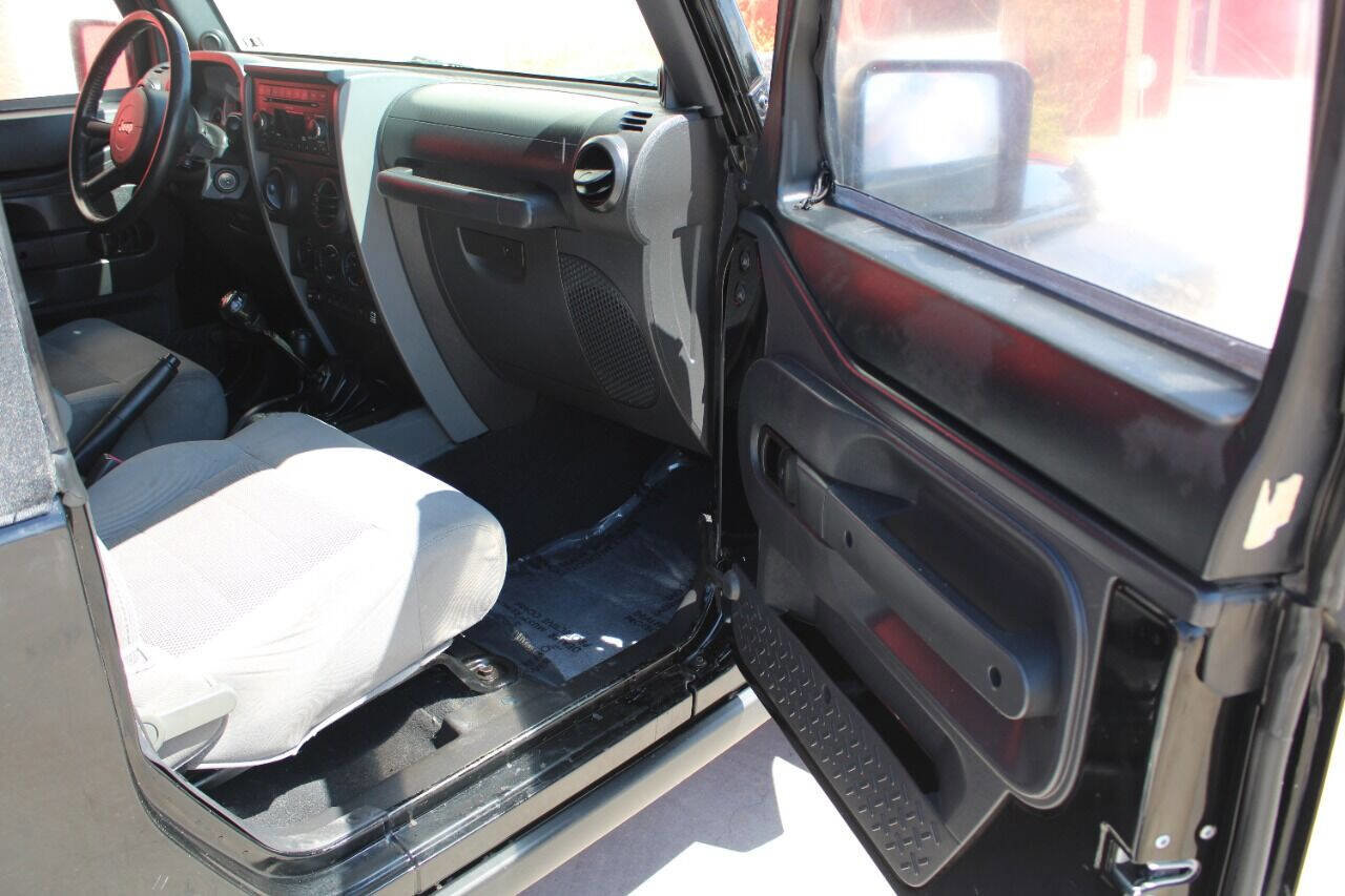Used 2008 Jeep Wrangler Rubicon image 11