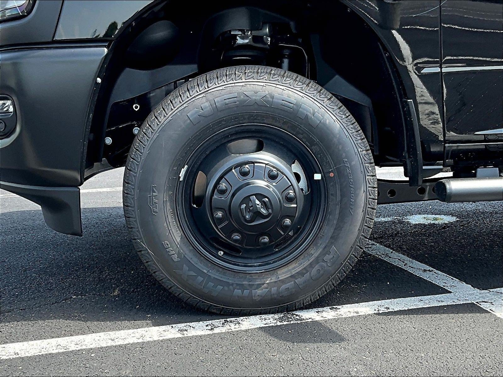 New 2026 RAM 3500 Tradesman AWD/4WD image 23