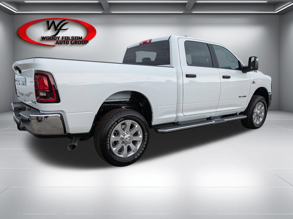 New 2026 RAM 2500 Big Horn AWD/4WD image 4