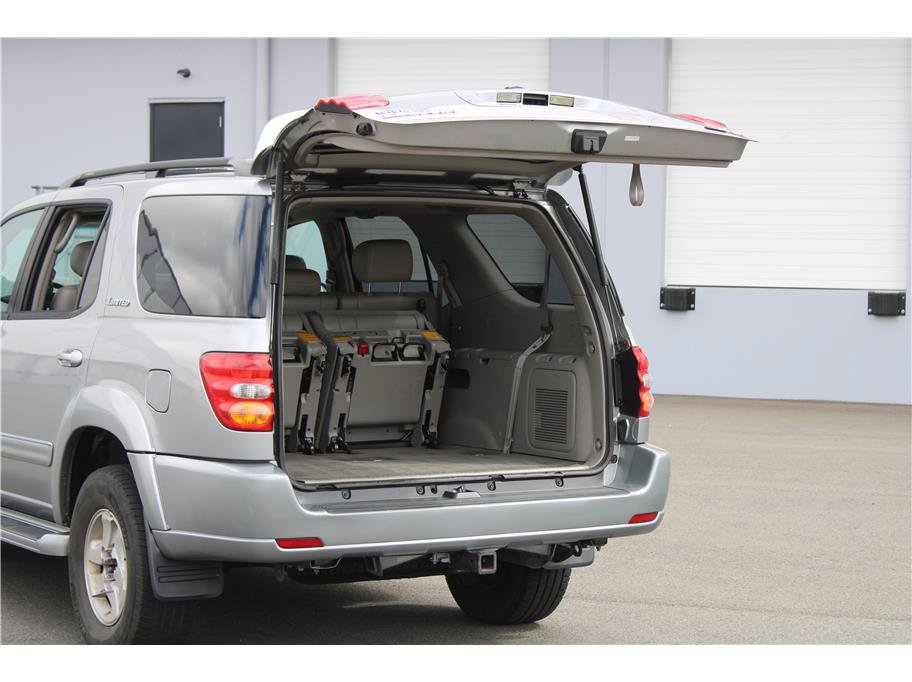 Used 2001 Toyota Sequoia Limited RWD image 14