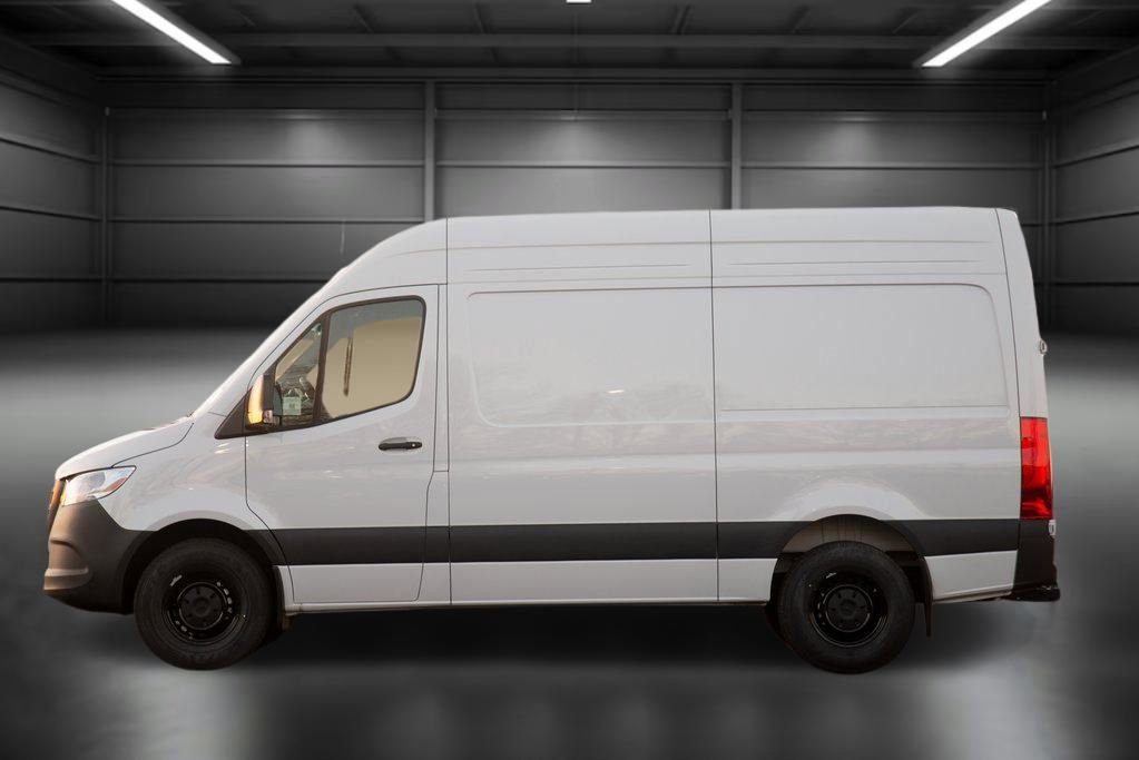 Used 2025 Mercedes-Benz Sprinter 2500 image 5