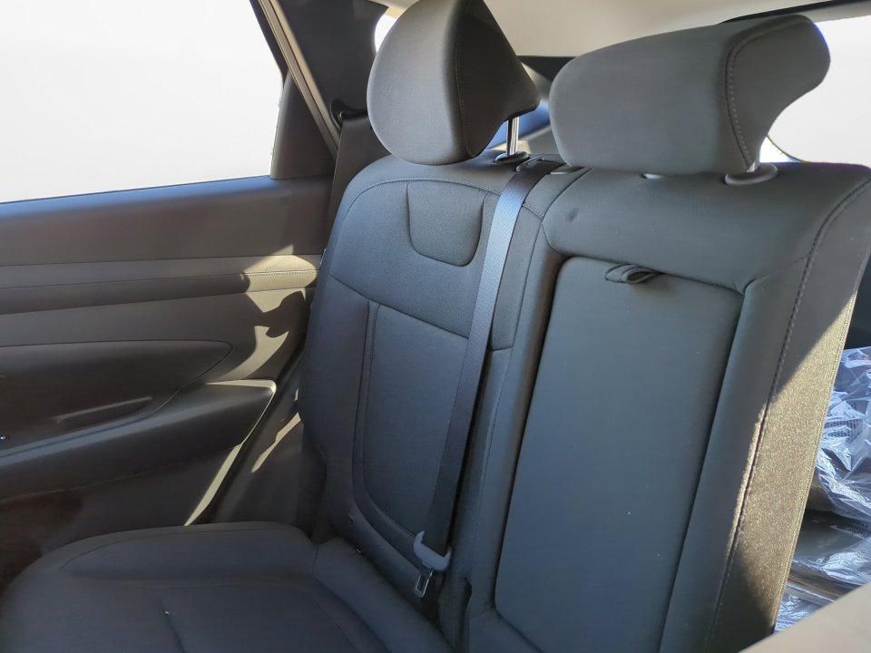 New 2026 Hyundai Tucson Blue SE AWD/4WD image 13