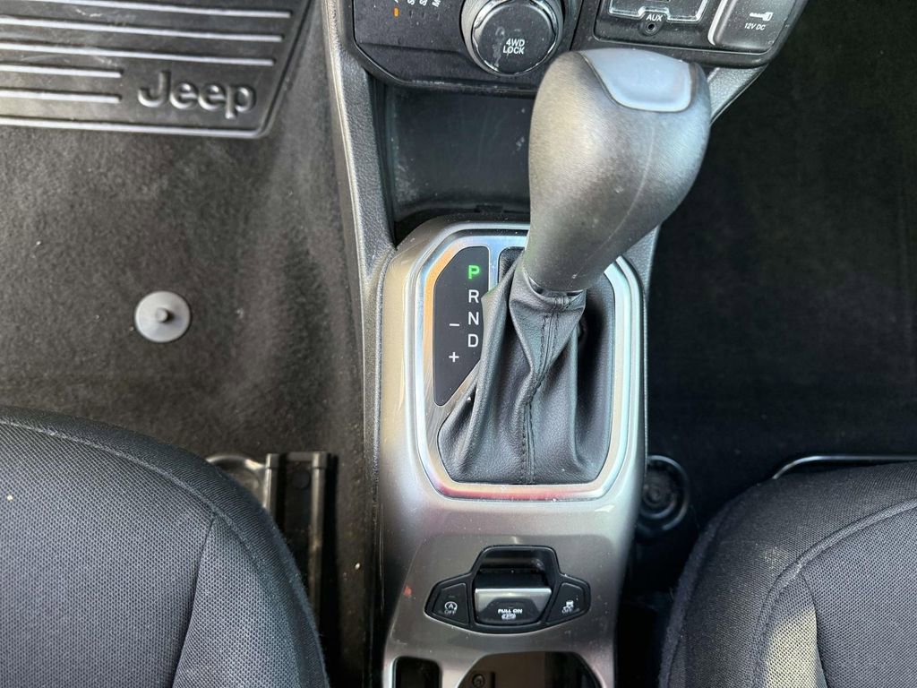 Used 2022 Jeep Renegade Sport w/ Sport Appearance Group image 22