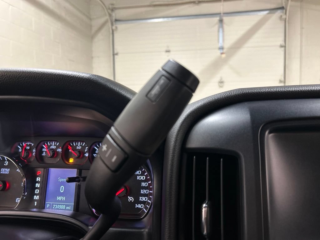 Used 2016 Chevrolet Silverado 2500 W/T w/ WT Convenience Package AWD/4WD image 19