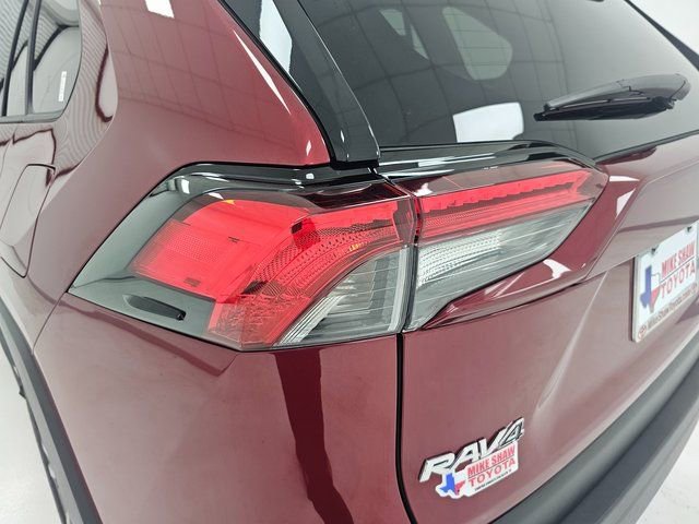 Used 2025 Toyota RAV4 XLE Premium image 36