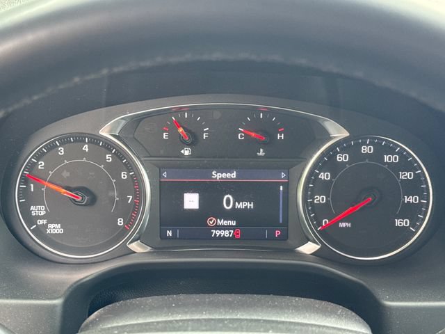 Used 2023 GMC Acadia SLT FWD image 17