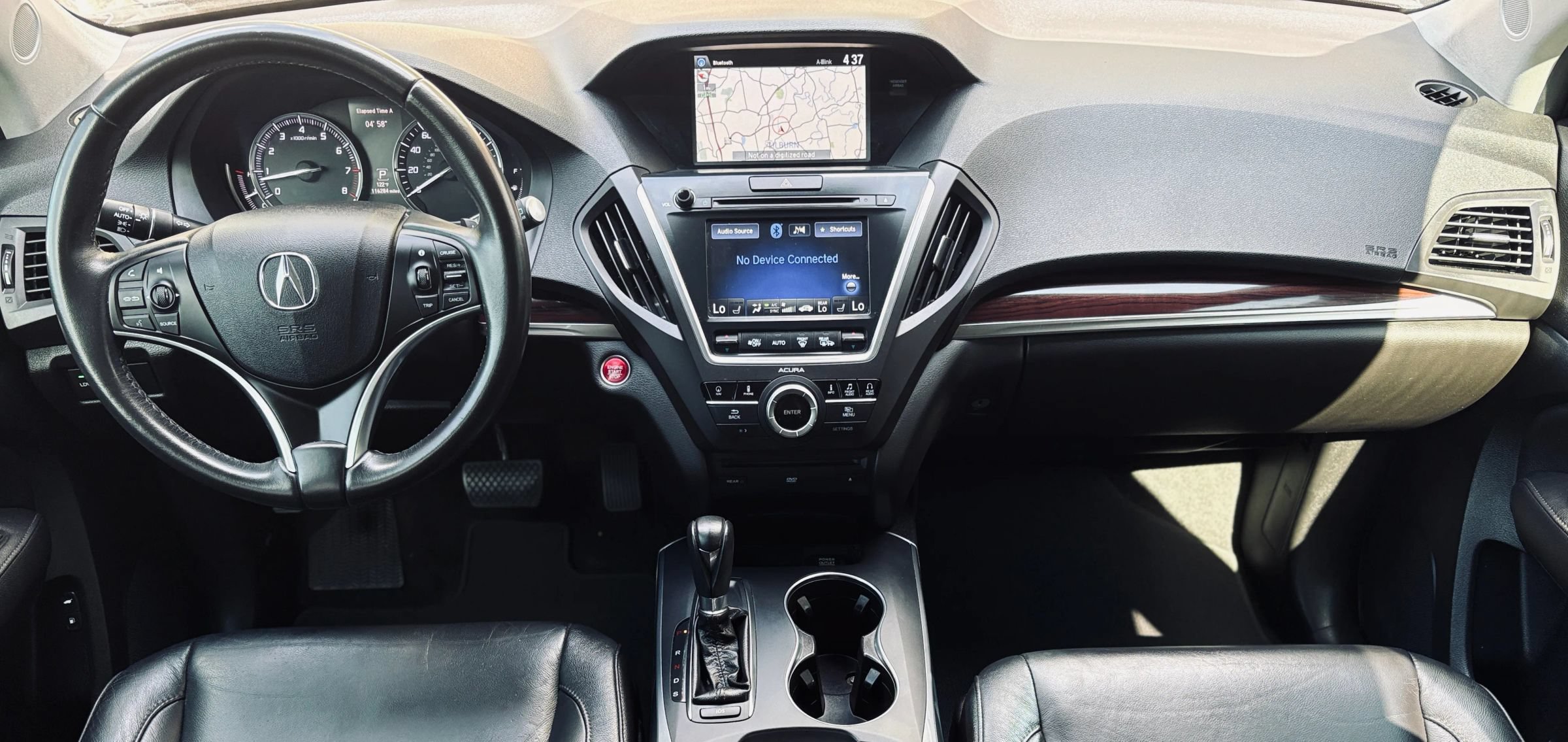 Used 2015 Acura MDX w/ Tech & Entertainment Pkg FWD image 2