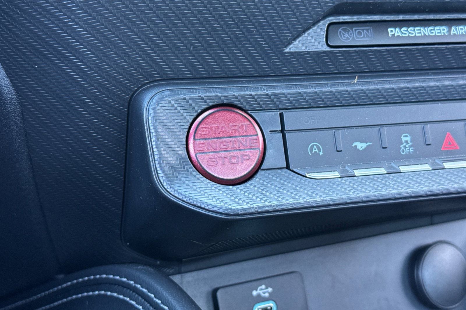 Used 2025 Ford Mustang GT Premium image 21