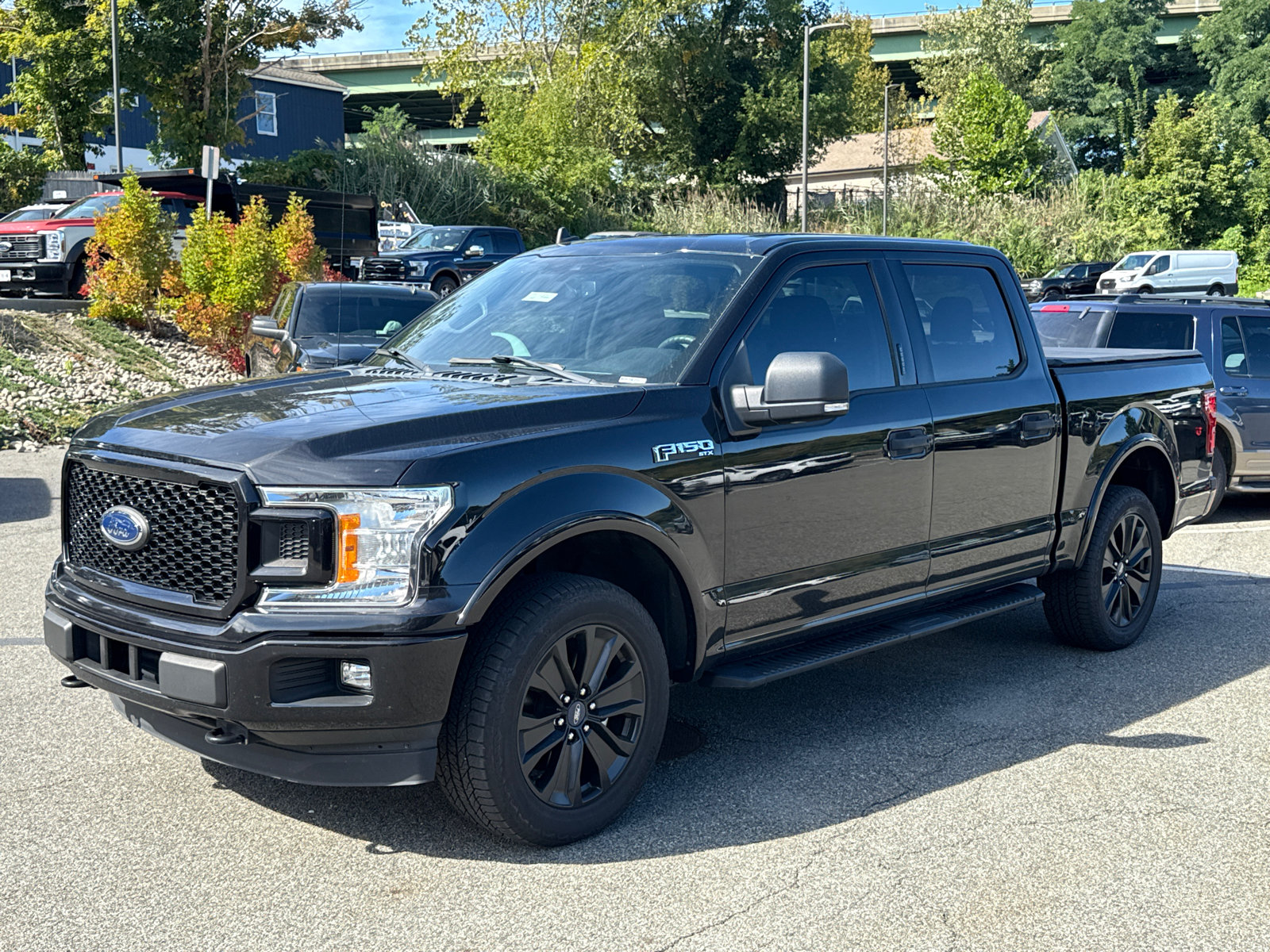Used 2020 Ford F150 XL w/ Equipment Group 101A Mid AWD/4WD image 3