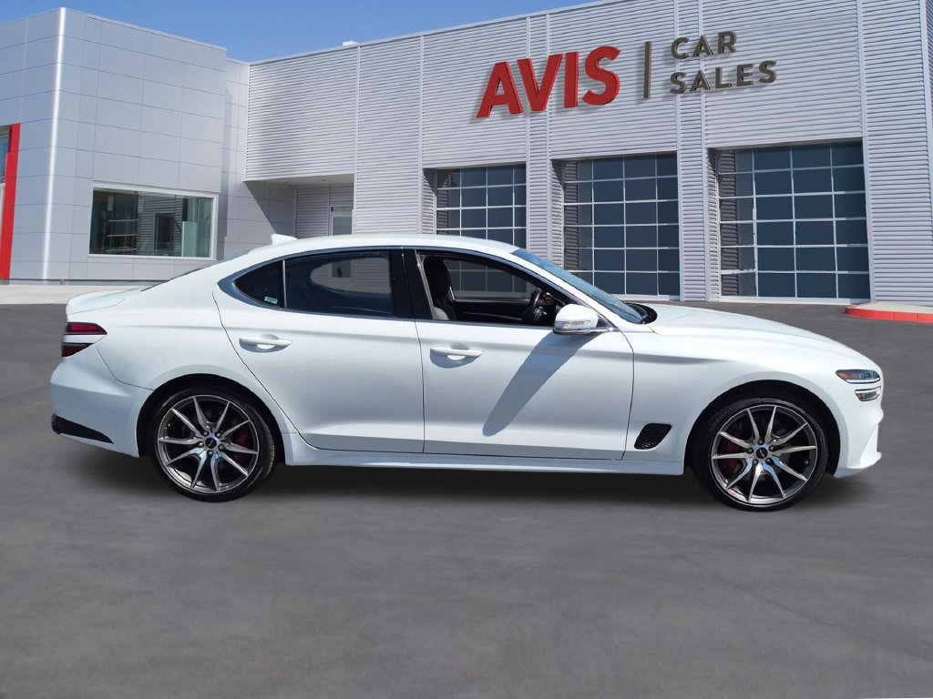Used 2025 Genesis G70 2.5T RWD image 5