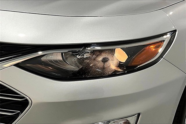 Used 2020 Chevrolet Malibu LT image 33