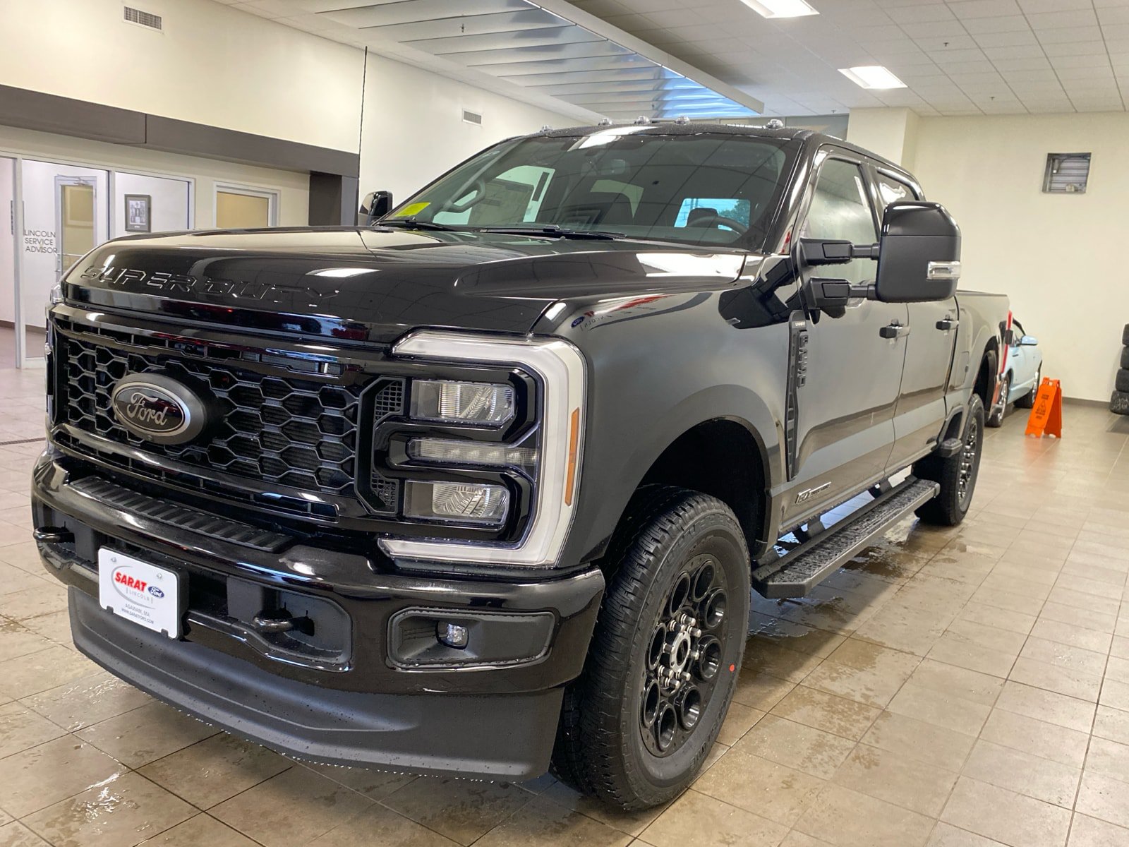 New 2026 Ford F250 Lariat w/ Black Appearance Package AWD/4WD image 4