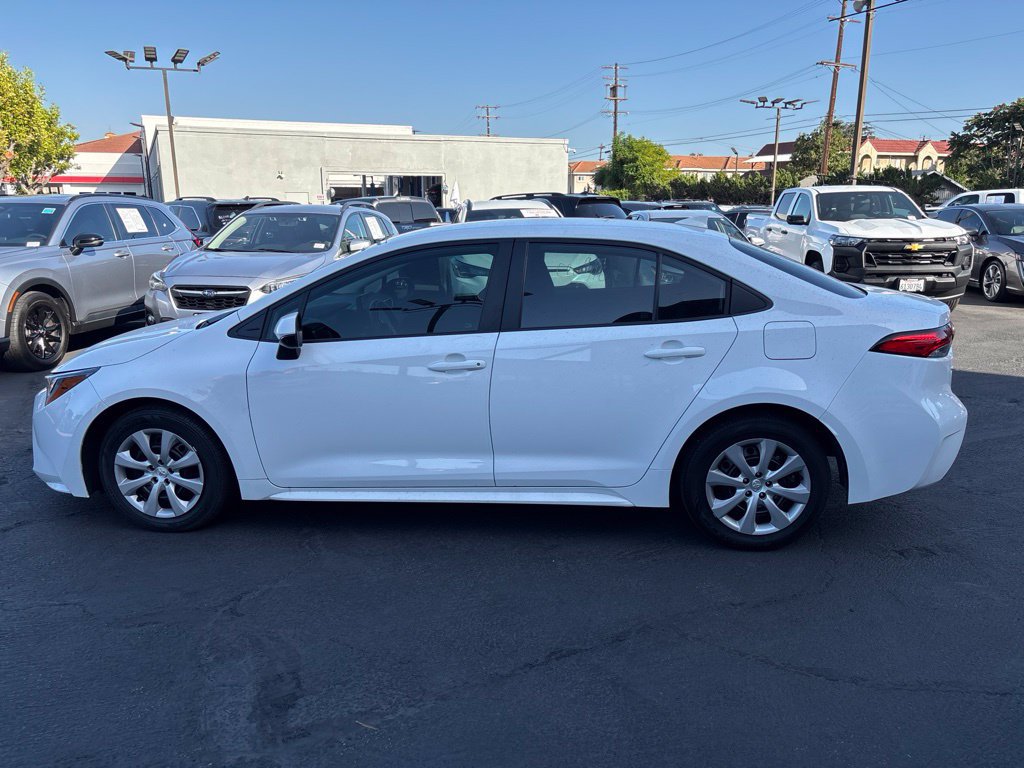 Used 2025 Toyota Corolla LE FWD image 7