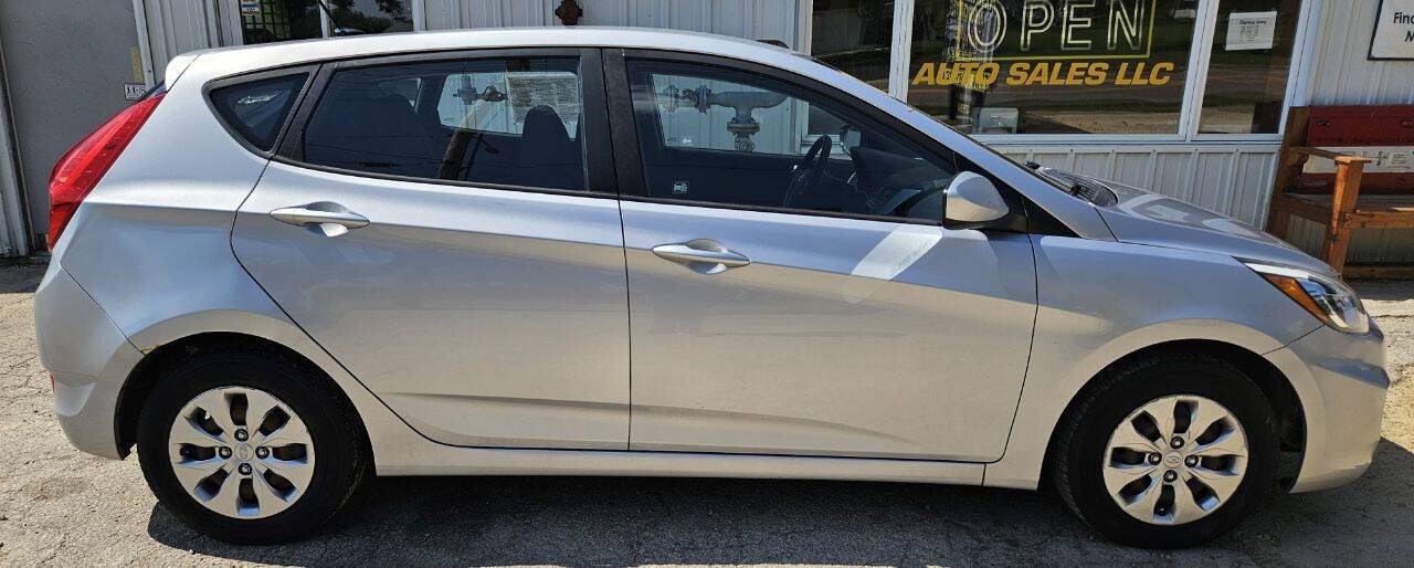 Used 2017 Hyundai Accent SE FWD image 6