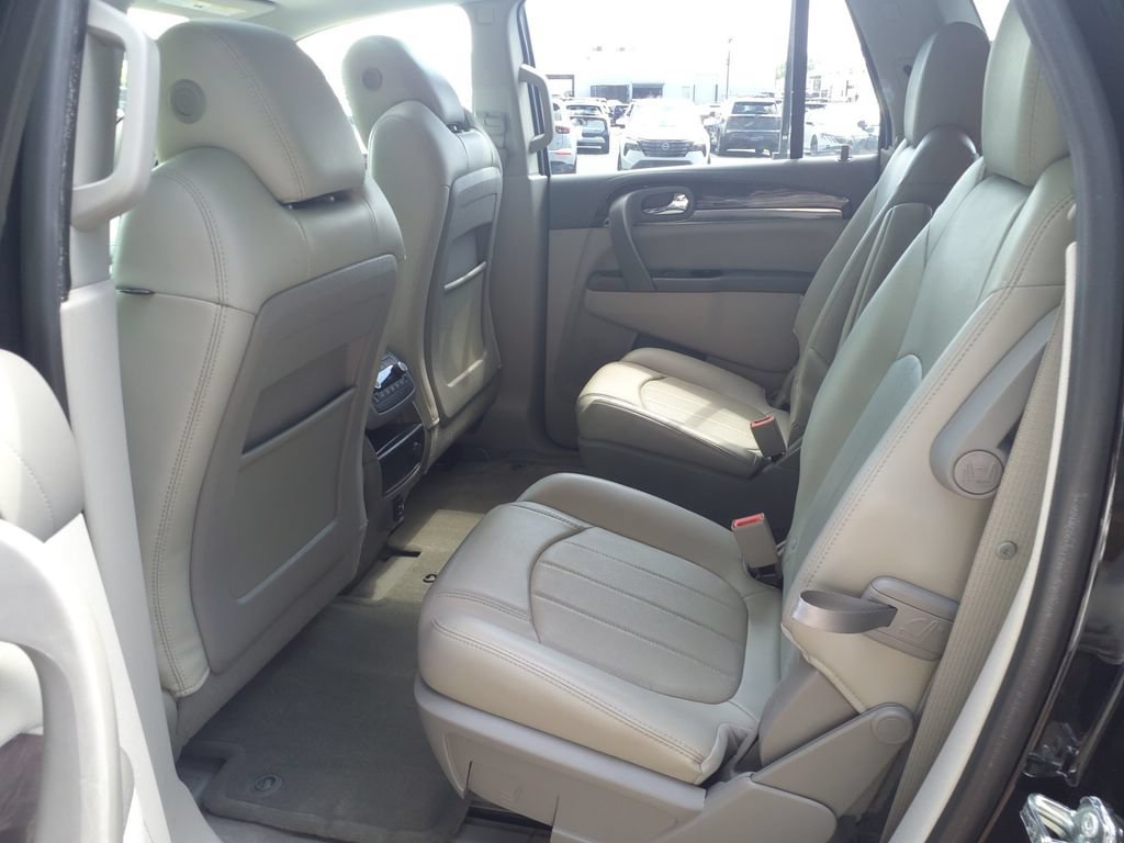 Used 2017 Buick Enclave Premium w/ Experience Buick Package FWD image 21