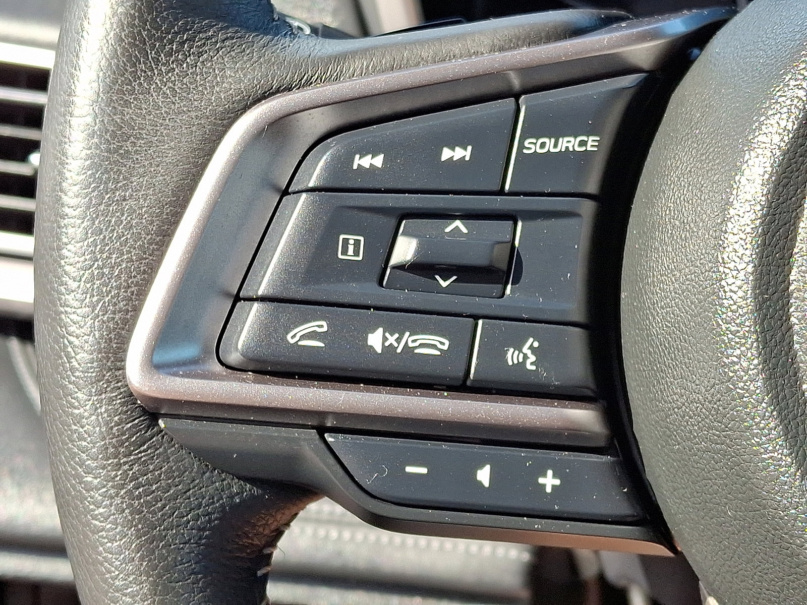 Certified 2024 Subaru Outback Limited image 22