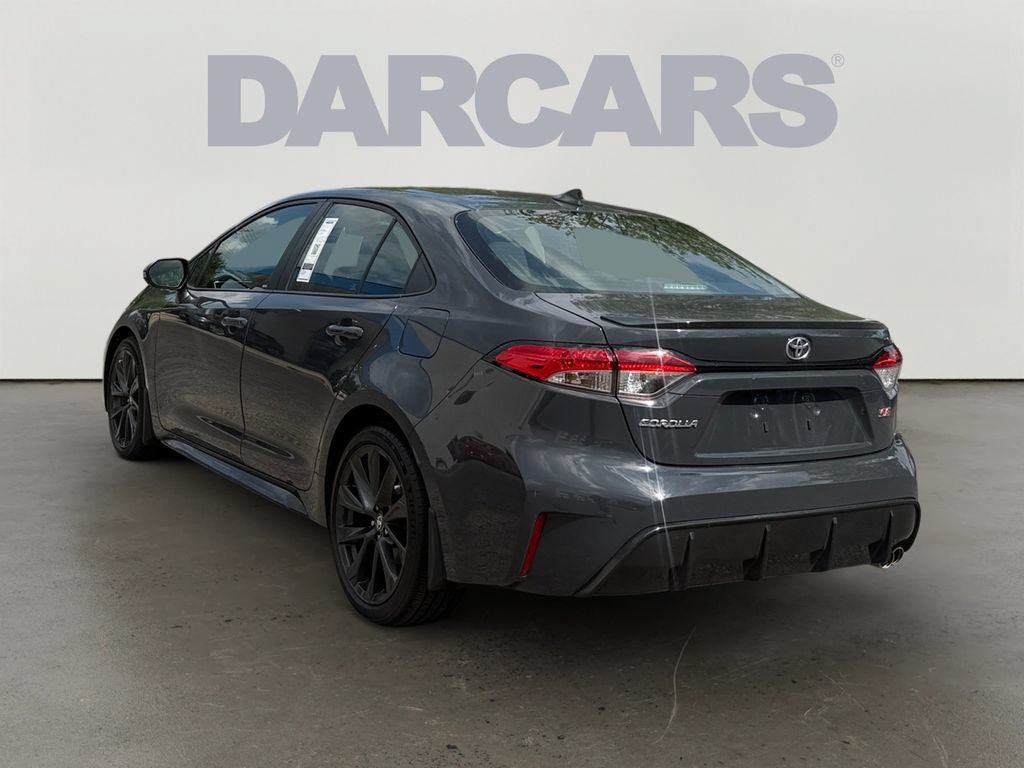 Used 2023 Toyota Corolla SE w/ Carpet Mat Package (TMS) FWD image 5