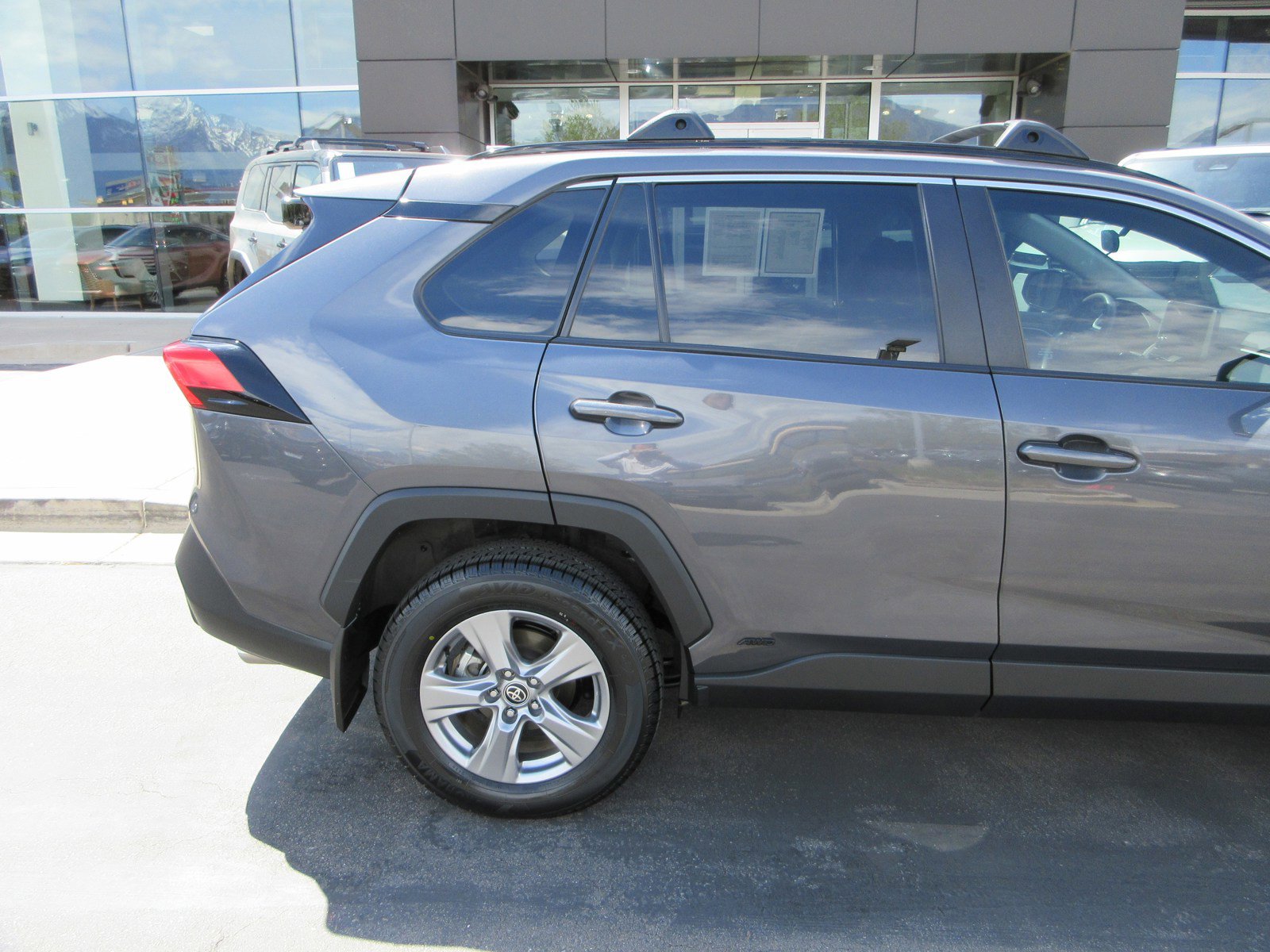 Used 2024 Toyota RAV4 XLE AWD/4WD image 11