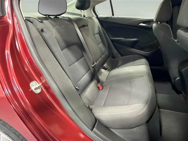 Used 2016 Chevrolet Cruze LT w/ Convenience Package FWD image 28