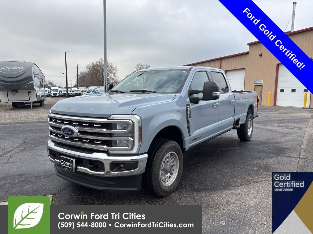 Used 2024 Ford F350 Lariat w/ FX4 Off-Road Package image 3