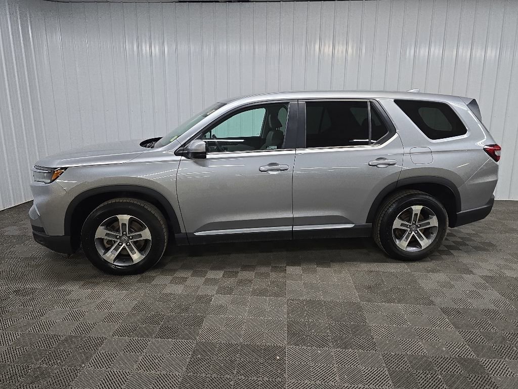 Used 2023 Honda Pilot EX-L image 5