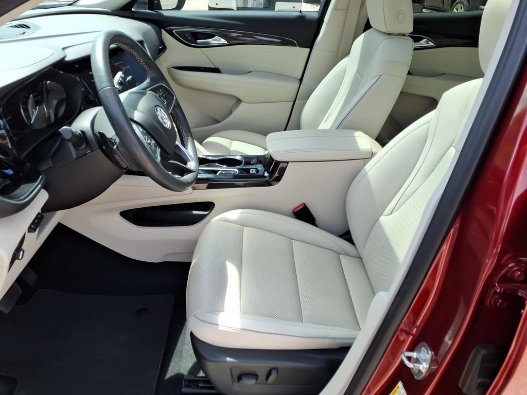 Used 2022 Buick Envision Essence w/ Technology Package I FWD image 15