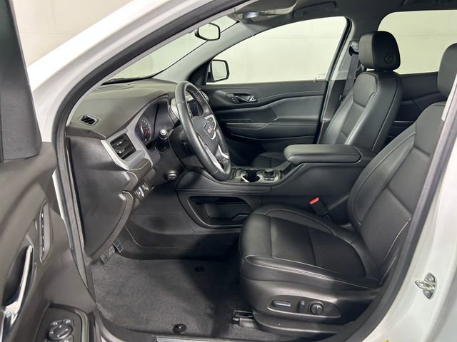 Certified 2023 GMC Acadia SLT w/ Preferred Package image 12