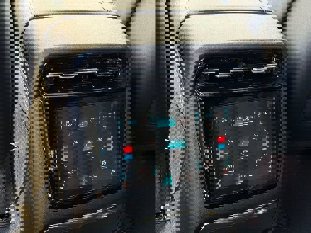 New 2026 Cadillac Escalade IQ Sport 1 w/ LPO, ONYX Package image 18