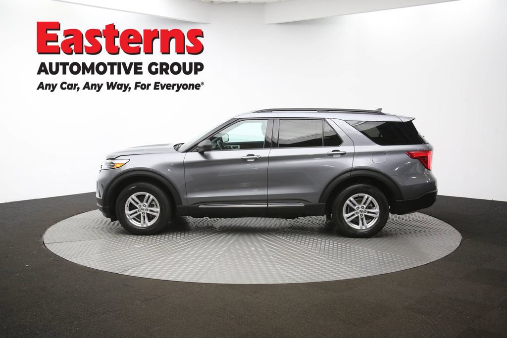 Used 2022 Ford Explorer XLT image 59