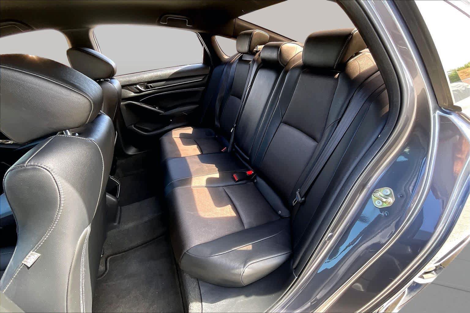 Used 2020 Honda Accord Sport image 19