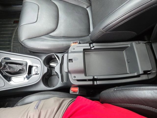 Used 2020 Jeep Cherokee Limited w/ Luxury Group AWD/4WD image 68