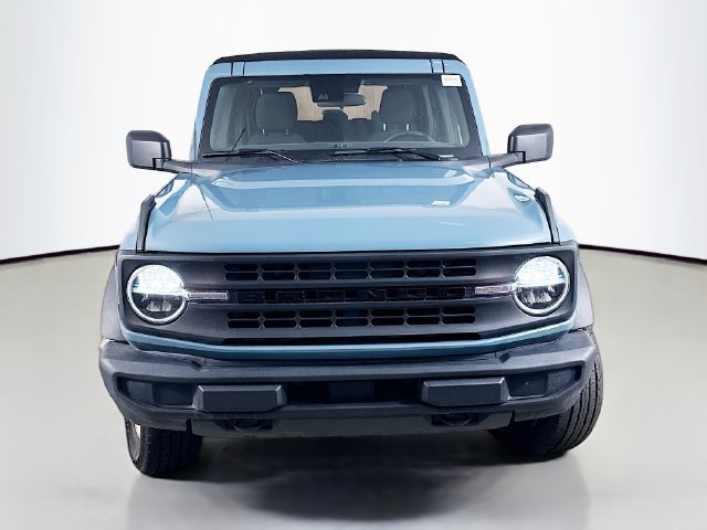 Used 2023 Ford Bronco 4-Door AWD/4WD image 2
