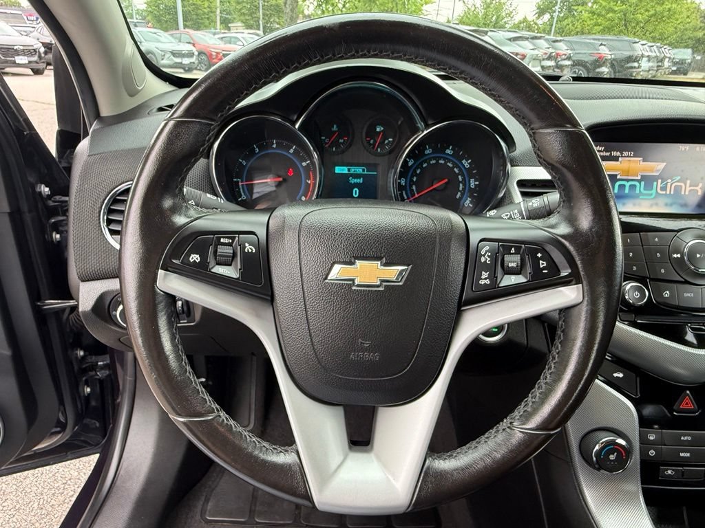 Used 2015 Chevrolet Cruze LTZ w/ Sun, Sound and Sport Package FWD image 15