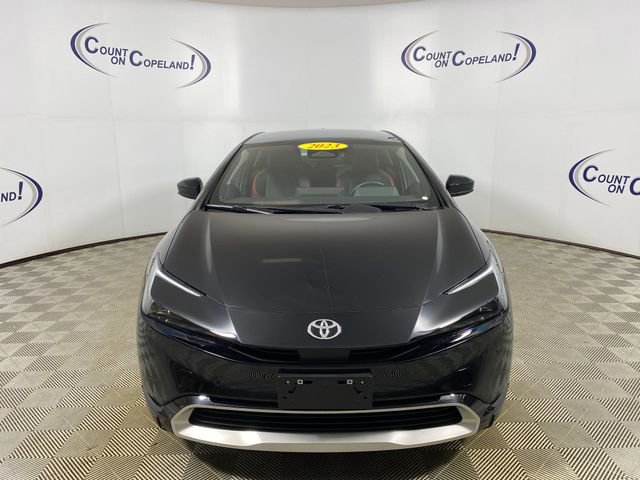 Used 2023 Toyota Prius Prime Premium FWD image 2