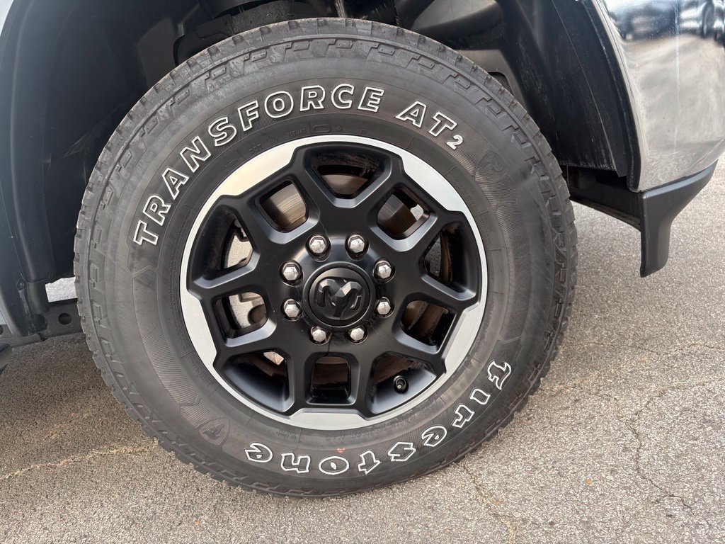 Used 2025 RAM 2500 Laramie AWD/4WD image 30