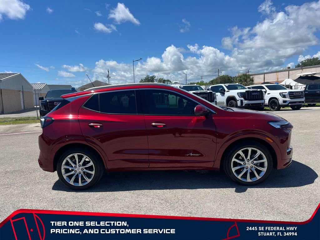 Used 2024 Buick Encore GX Avenir w/ Avenir Technology Package FWD image 8