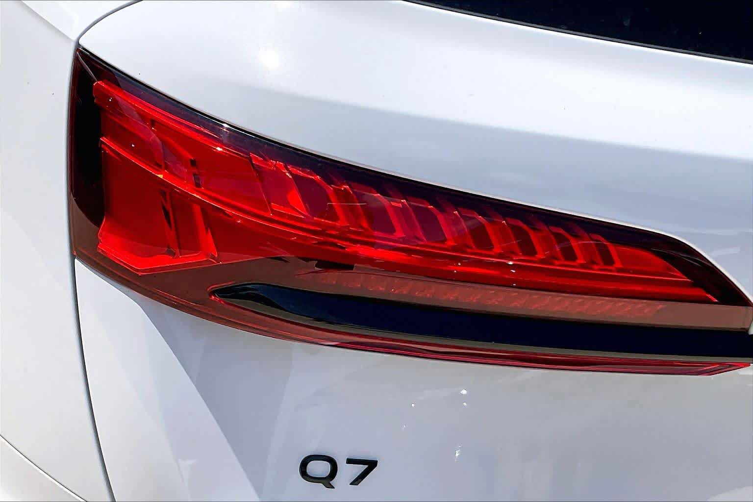 New 2026 Audi Q7 Premium Plus AWD/4WD image 14