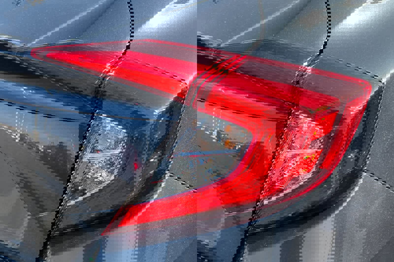 Used 2019 Honda Civic EX image 17