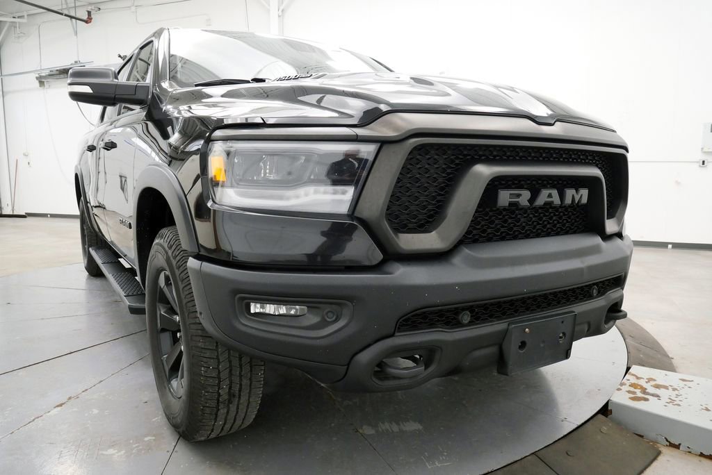 Used 2020 RAM 1500 Rebel w/ Leather & Sound Group w/ 2_W AWD/4WD image 39