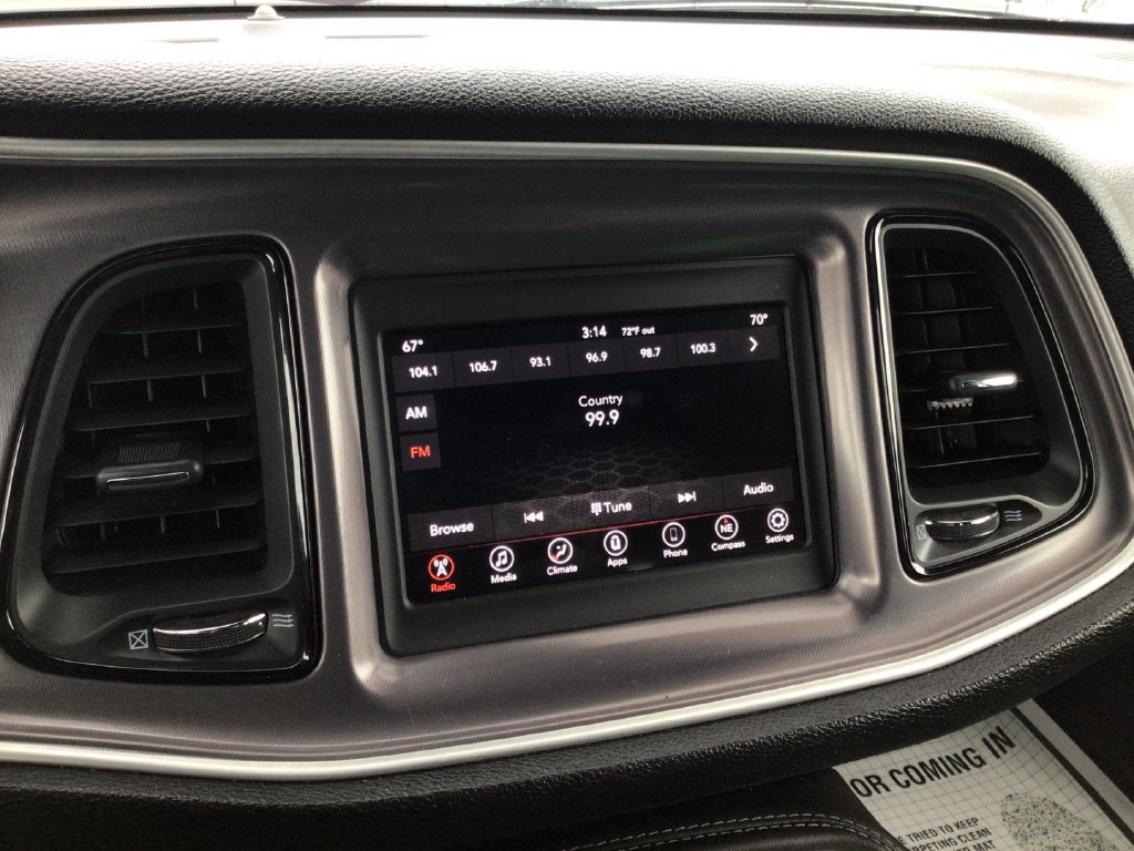Used 2019 Dodge Challenger SXT RWD image 20