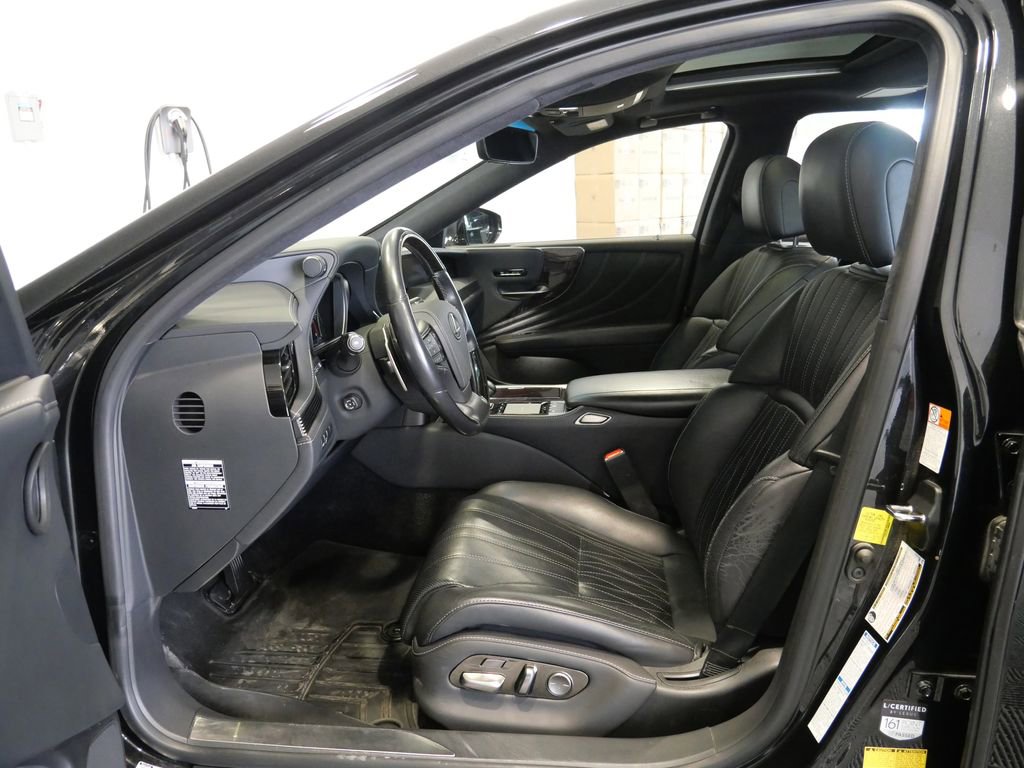 Used 2019 Lexus LS 500 AWD w/ Interior Upgrade Package image 14
