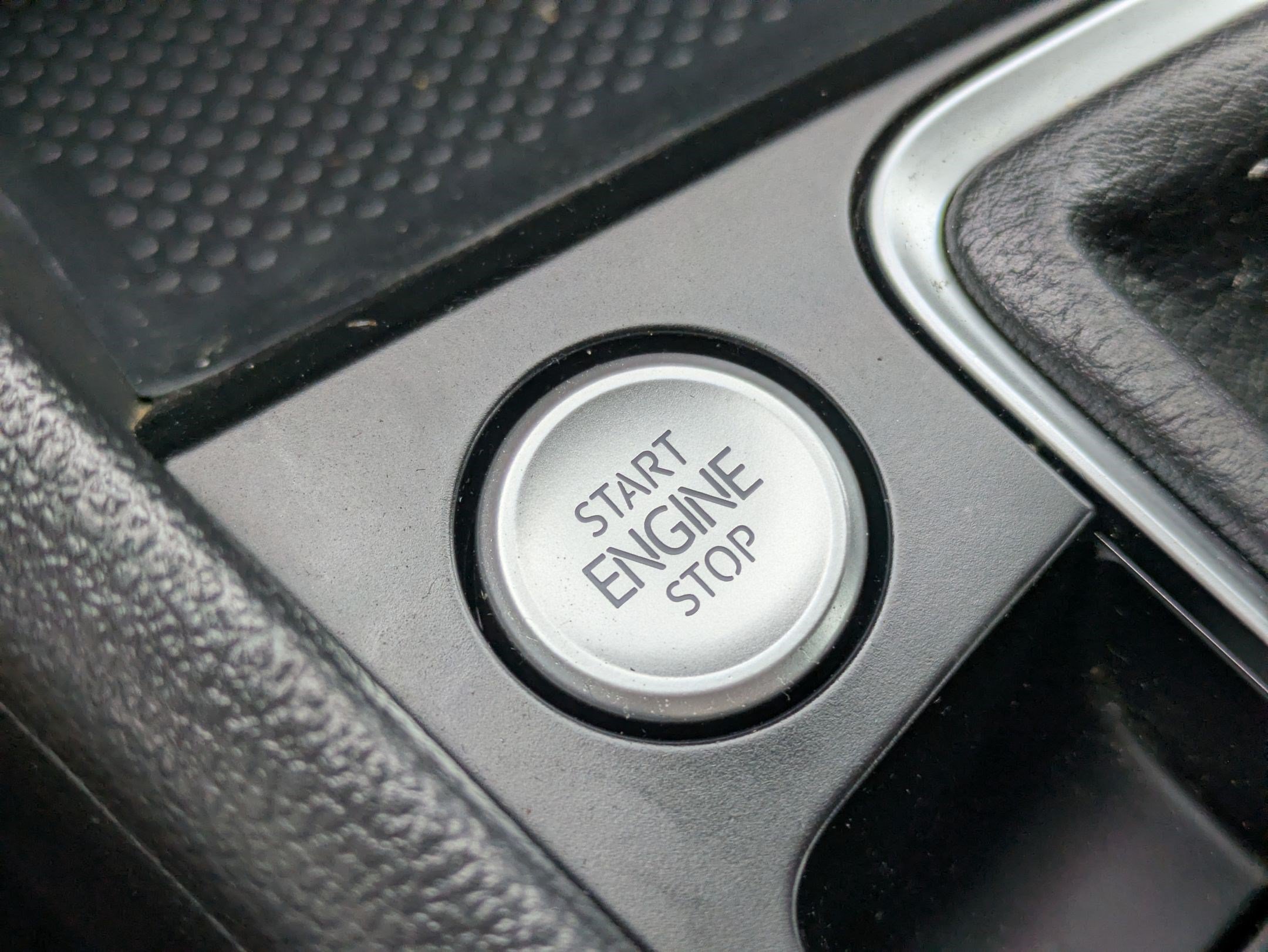 Used 2022 Volkswagen Jetta SE FWD image 22
