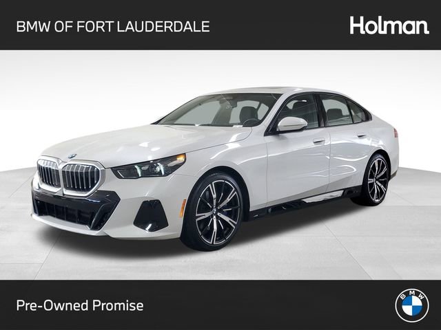 Used 2025 BMW 530i w/ M Sport Package image 1