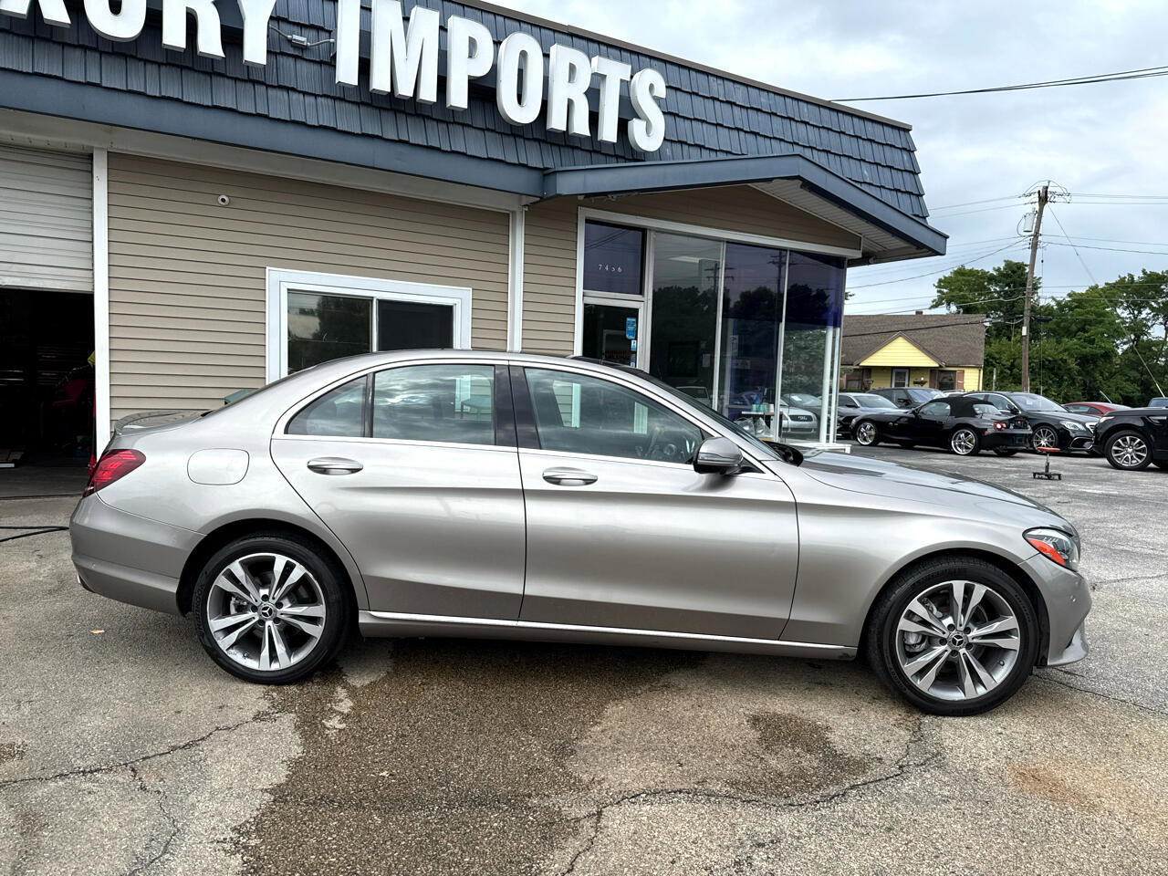 Used 2020 Mercedes-Benz C 300 4MATIC Sedan w/ Premium Package image 4