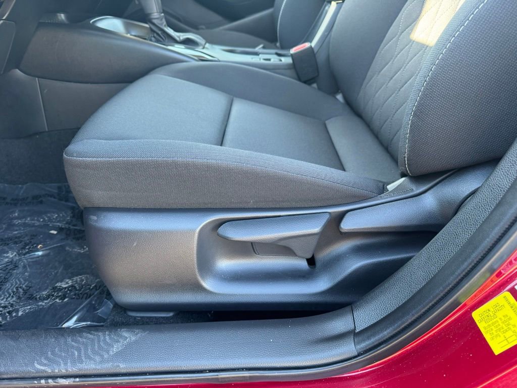 Used 2023 Toyota Corolla LE w/ Carpet Mat Package (TMS) FWD image 5