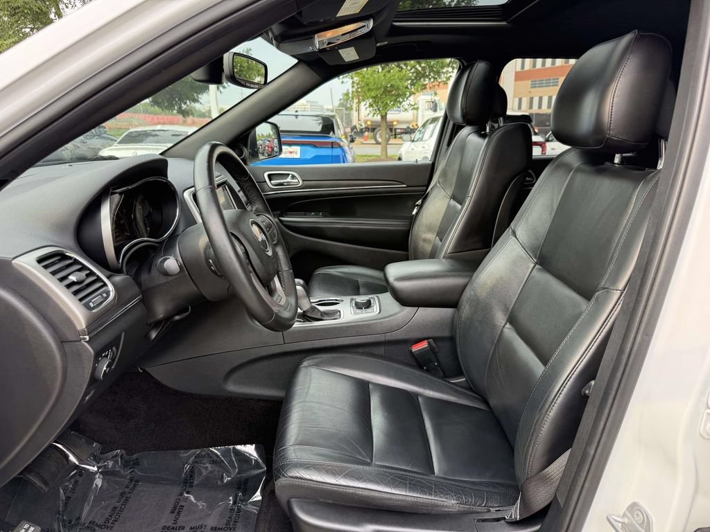Used 2018 Jeep Grand Cherokee Limited w/ Trailer Tow Group IV AWD/4WD image 14