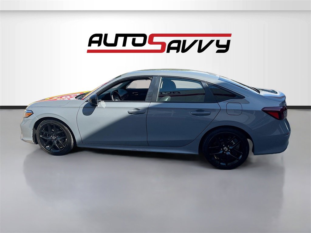 Used 2025 Honda Civic Sport image 4